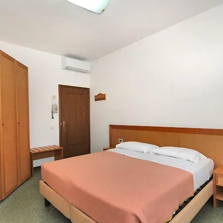Hotel Venus Price Caorle